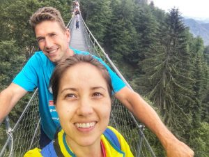 Anna e Stefano sul ponte tibetano