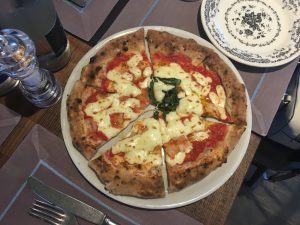 la pizza napoletana in Brianza