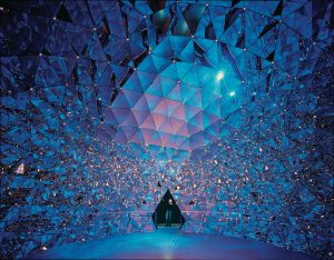cupola di cristallo swarovski sembra di ghiaccio